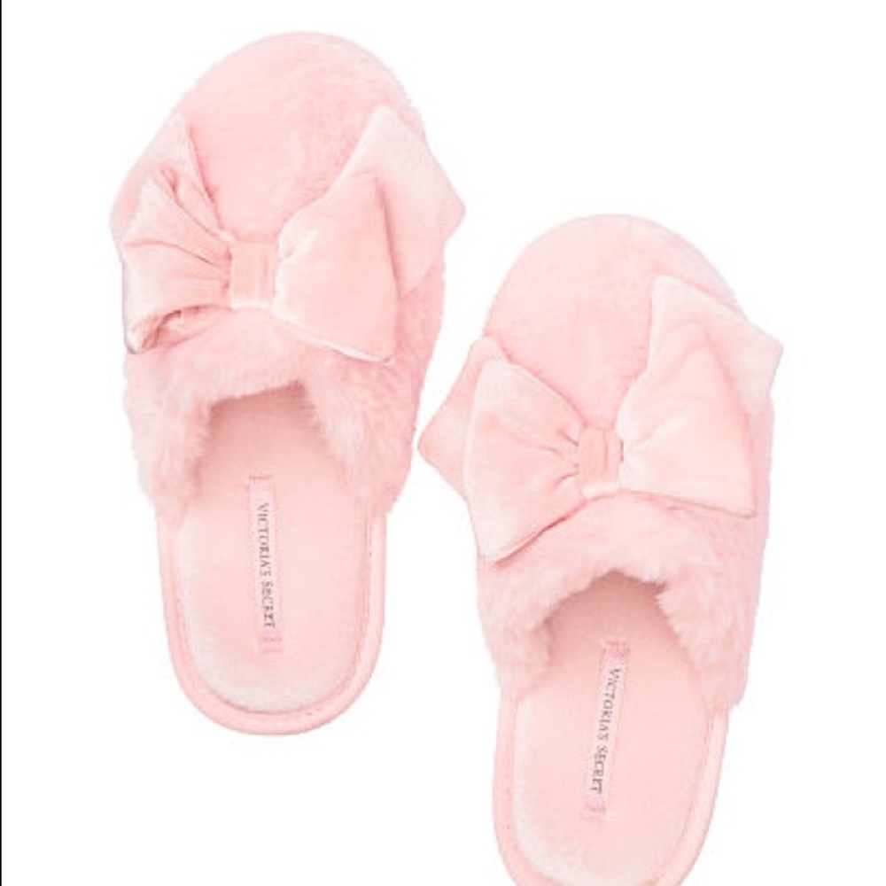 Victoria’s Secret Velvet Bow Slipper - Pink